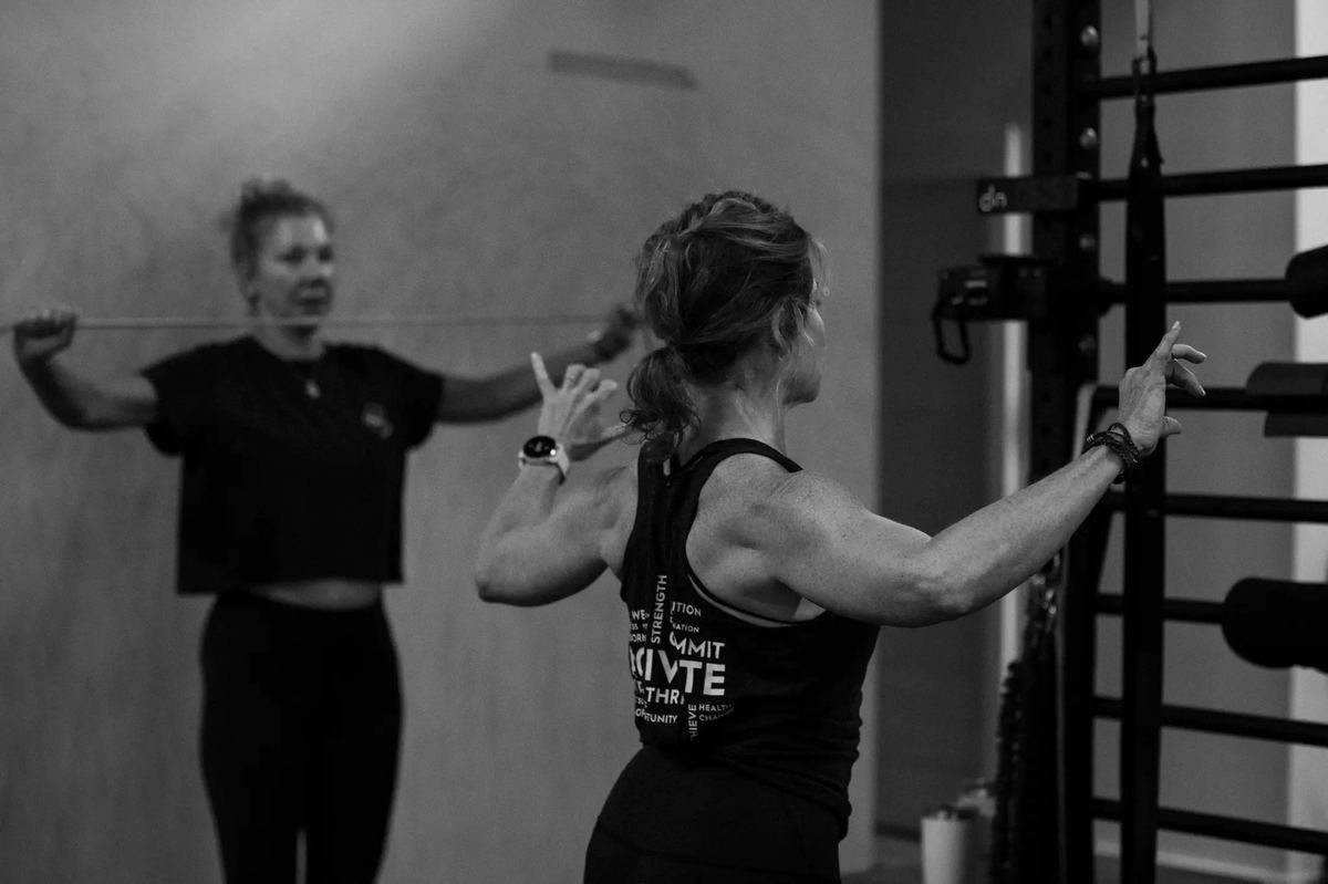 Shelly Lee coaching a client at Activate